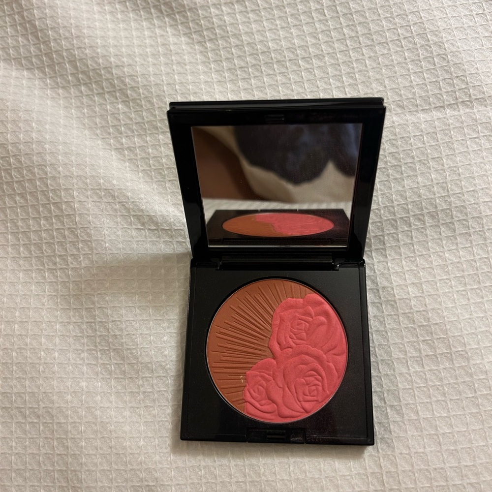 Pat McGrath Divine Blush Duo Cosmic Coral